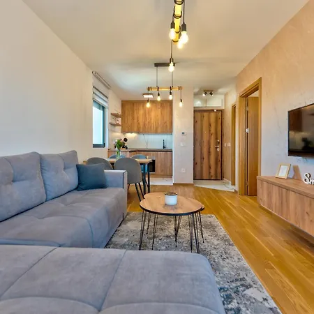 Fantasy زلاتيبور