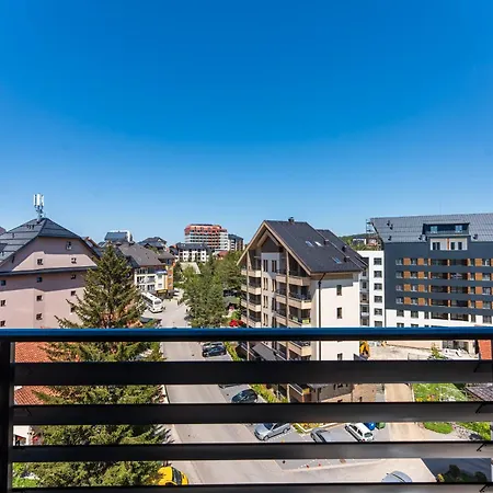 Fantasy زلاتيبور